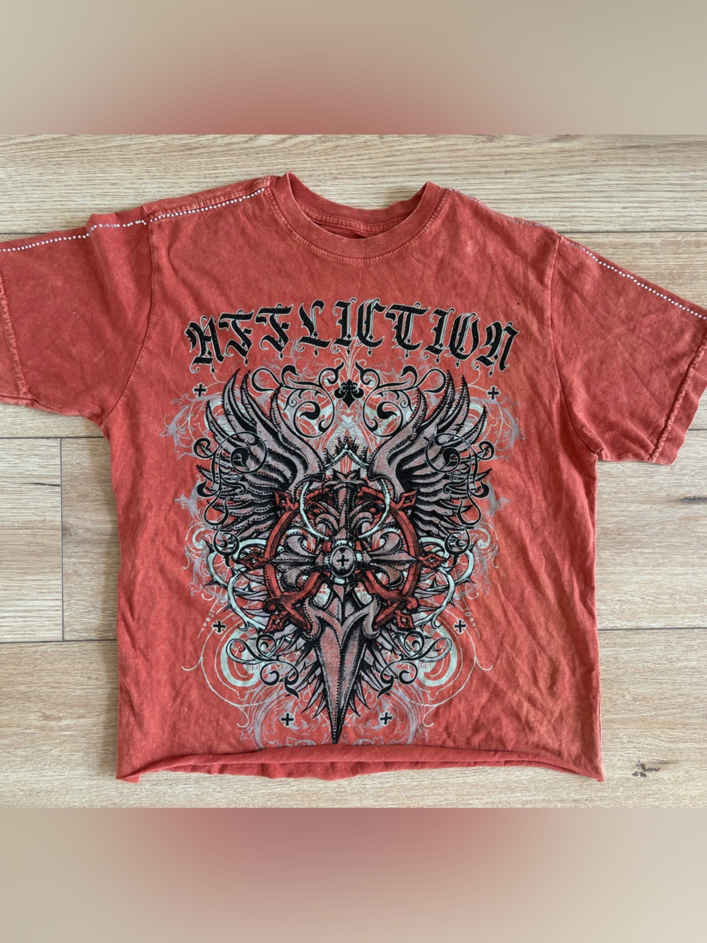 Rust Graphic women’s Tee - Red Decorative Print